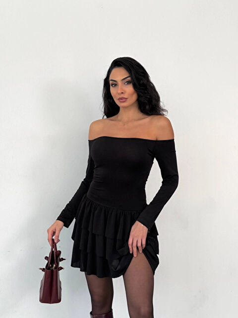 Hazelin Kadın Siyah Straplez Yaka Kat Kat Etek Detaylı Mini Elbise HZL25W-FRY123581 - S000498978-19351