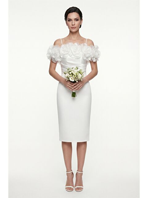 Lafaba Kadın Beyaz Yakası Gül Detaylı Söz Nişan Nikah Abiye Elbise - S000504162-20063