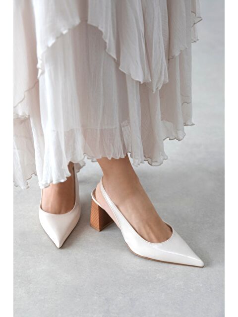 Straswans Vera Kadın Kırışık Deri Topuklu Ayakkabı Bej - S000526282-19928