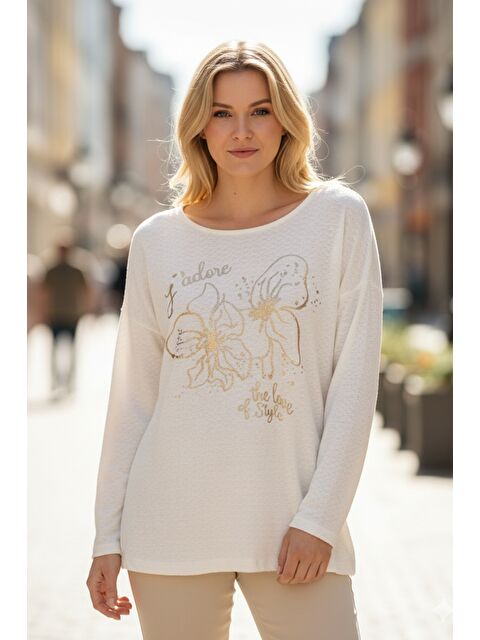Chiccy İtalyan Krem Havuz Yaka Uzun Kol Çiçekli Varak Baskılı Casual Oversize Triko Bluz 75 75 - S000486435-19966