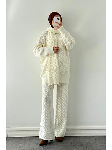 Lamelif Atkılı Örülü Tesettür Takım Krem - S000515448-19966