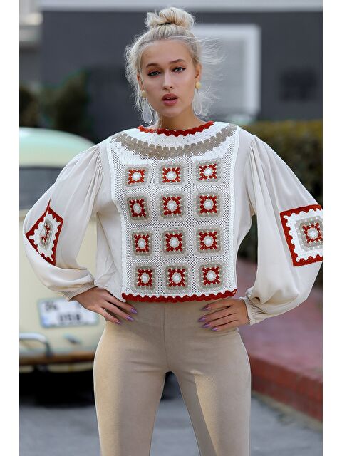 Chiccy Kadın Ekru Sıfır Yaka Bey Beğendi Hanım Dilendi Motif Detaylı Balon Kol Bluz M10010200BL94673 - S000468606-19965