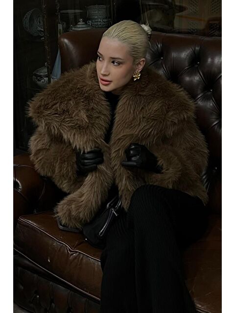 Madmext Kahverengi Yumuşak Dokulu Kadın Kürk Mont MG2204 - S000273950-19413