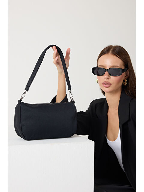 TONNY BLACK Kadın Siyah Minimal Tasarım Kumaş Baget Omuz Çantası - S000495418-19351