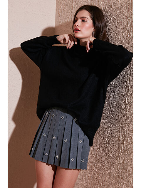 Lela Premium Oversize Fit Balıkçı Yaka Yumuşak Dokulu Triko Kazak 680KZ00469 - S000424879-19351