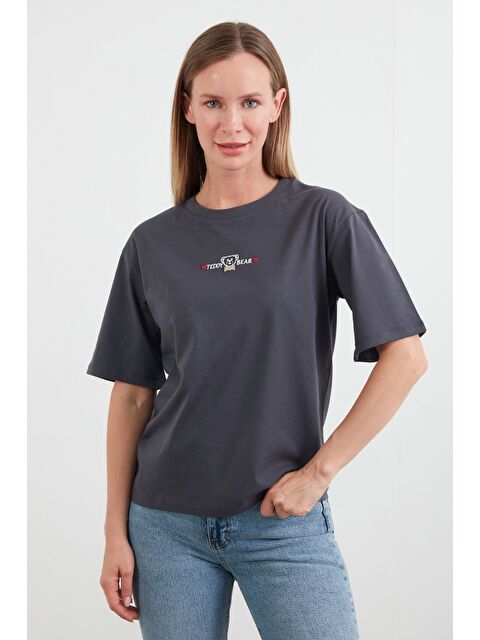 Fullamoda Teddy Bear Yazı Nakışlı Bisiklet Yaka Tişört - S000386673-29666