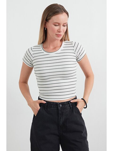 Fullamoda Basic Çizgili Fitilli Tişört - S000401553-18547