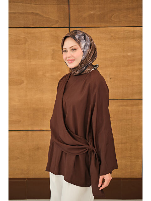 Locco Moda Kadın Şal Detay Yandan Bağlamalı Bluz Kahverengi - S000530097-19413