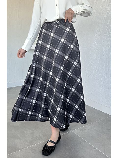 Julude Kadın Ekose Desenli Tesettür Etek