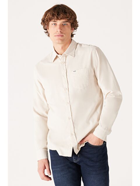 Wrangler Regular Fit Normal Kesim %100 Pamuk Kadife Kırık Beyaz Uzun Kollu Gömlek - S000470077-19928