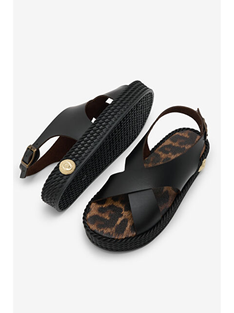 TONNY BLACK Kadın Siyah Leopar Poli Taban Rahat Çapraz Bantlı Sandalet