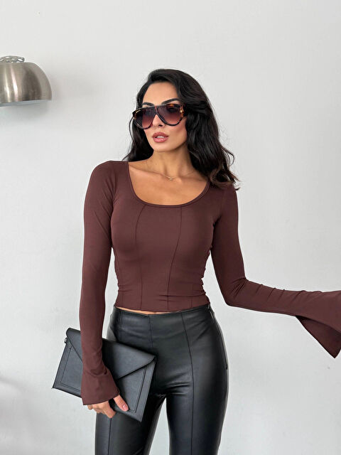 Hazelin Kadın Kahverengi Uzun Kollu Arkası Bağlamalı Fit Kesim Crop Bluz HZL25W-FRY122771 - S000440201-19413