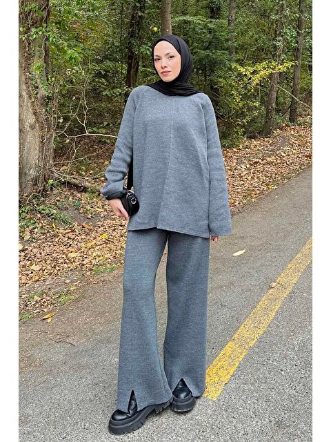 Lamelif Basic Pantolon Önü Yırtmaçlı Triko Tesettür Takım Gri