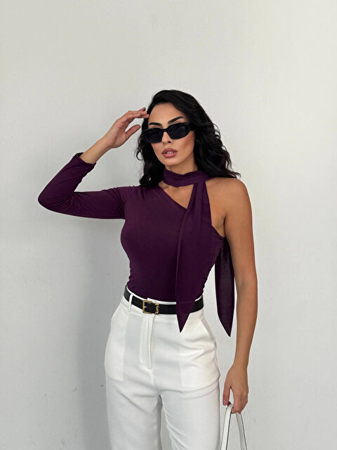 Hazelin Kadın Mor Fularlı Sandy Kumaş Asimetrik Kesim Bluz HZL25S-FRY123371 - S000498987-20042