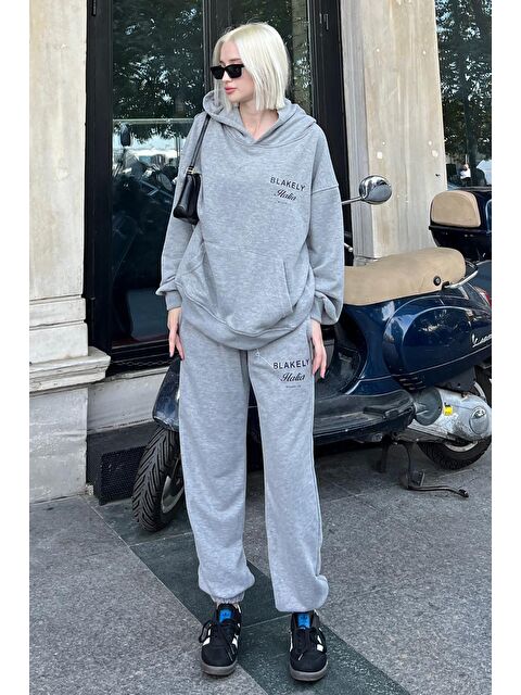 Madmext Grimelanj Kapüşonlu Sırt Baskılı Kadın Eşofman Takımı Mg2187 - S000426261-74