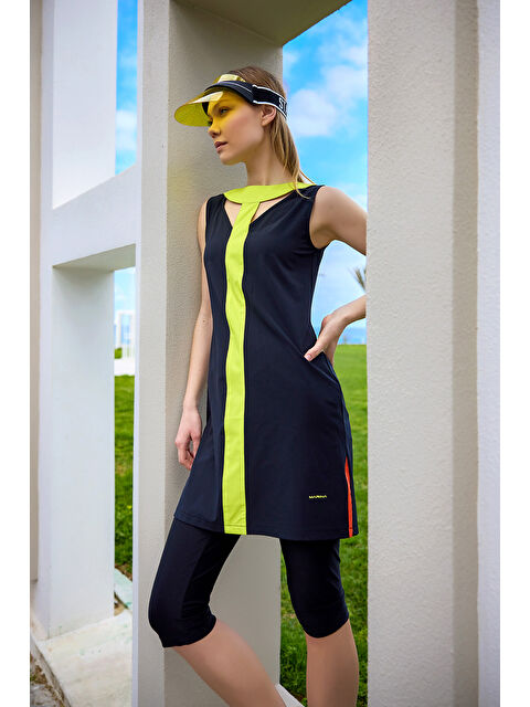 Marina Siyah Yarı Kapalı Mayo H2502-1 - S000500001-19351