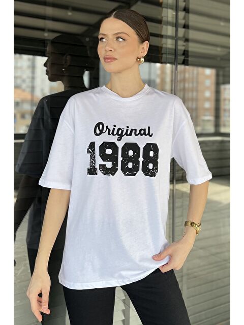 Gülseli Kadın Ön Baskılı Bisiklet Yaka Oversize Tişört - S000373133-20063