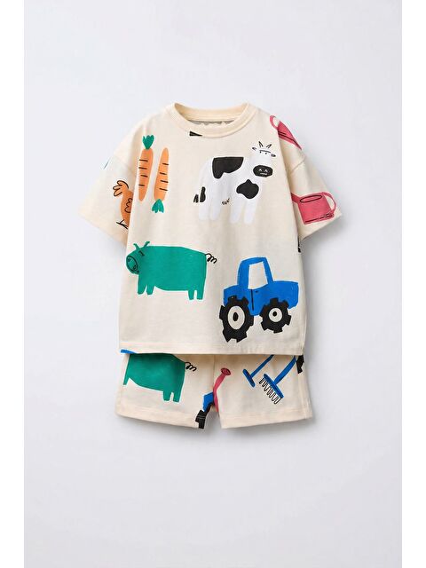 Monila Erkek Çocuk Çiftlik Baskılı Pamuklu T-Shirt Şort Altüst Takım