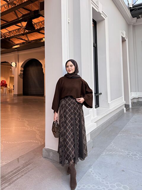 Locco Moda Kadın Ekose Desen Beli Lastik Detay Şifon Etek Kahverengi - S000500056-19413