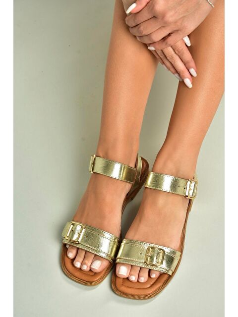 Fox Shoes Altın Kadın Sandalet U944834003 - S000422397-20076