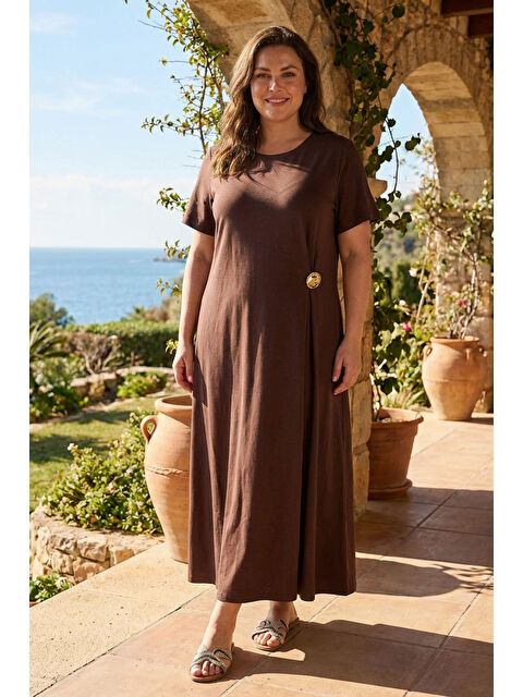 Stil Diva Büyük Beden Bisiklet Yaka Kısa Kollu Düğme Aksesuarlı Uzun Elbise T110 - S000486893-19413