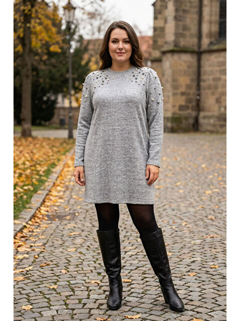 Stil Diva Büyük Beden Bisiklet Yaka Uzun Kollu Boncuk İşlemeli Pelüş Tunik 615153 - S000486897-20600