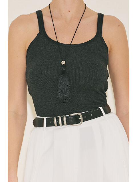 Manuka Detaylı Oval Kemer Siyah