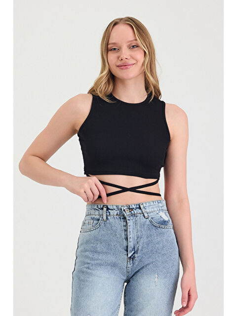 gothamVibes Kadın Belden Bağlamalı Siyah Crop T-Shirt - S000414399-19351