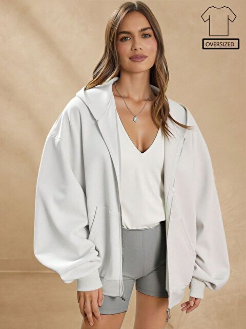 Trendseninle Kadın Beyaz Fermuarlı Rahat Kalıp Hırka Sweat - S000489155-20063