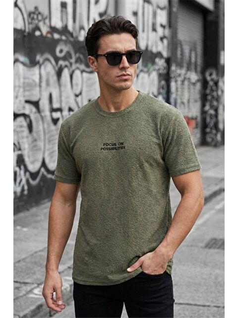 Oksit Focus On Özel Dokulu Buklet Kumaş Baskı Detaylı Erkek Tişört