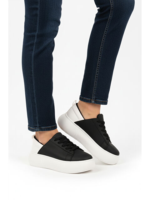 Ayakmod Siyah Beyaz Kalın Taban Bağcıklı Unisex Spor Ayakkabı OZ-03 Z - S000442802-37424