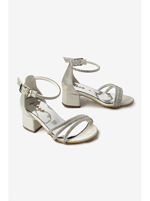 Le Mabelle Ekru Üç Bantlı Kız Çocuk Topuklu Ayakkabı