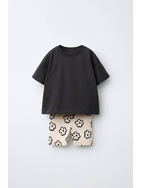 Magu Kız Çocuk Pamuklu Antrasit Tişört Çiçek Desenli Tayt Takım