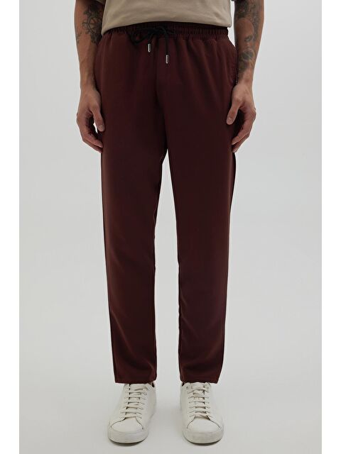 TUDORS Erkek Regular Fit Beli Lastikli Bağcıklı Jogger Kiremit Pantolon Rahat Kesim Yan Cepli - S000526132-18657
