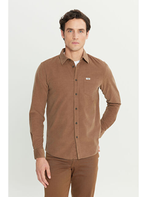 Wrangler Regular Fit Normal Kesim Cep Detaylı Deve Tüyü Rengi Kadife Gömlek - S000470077-4557
