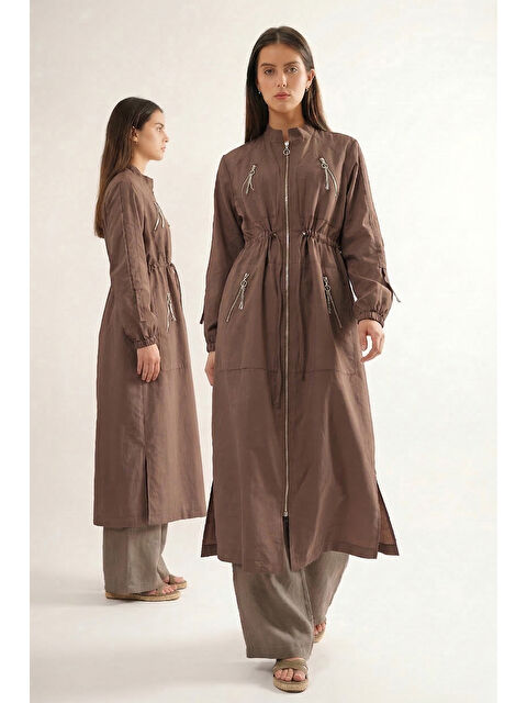 Remsa Hakim Yaka Beli Büzgülü Önden Fermuar Detaylı Safari Kap Ceket 822 Kahverengi