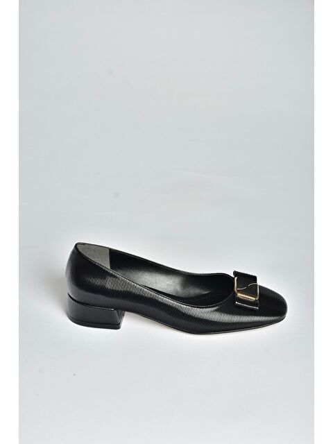 Fox Shoes Siyah Kadın Topuklu Ayakkabı V250641109 - S000492475-19351