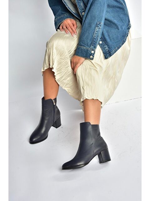 Fox Shoes Lacivert Kadın Bot V468581003 - S000442107-21164