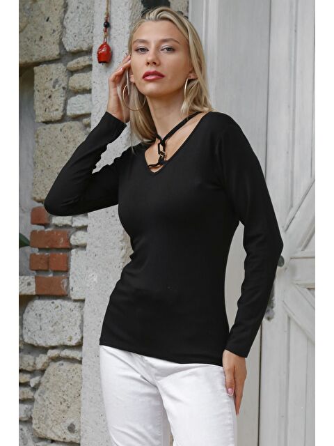 Chiccy Siyah V Yaka Uzun Kol Biyeli Örme Casual Bluz - S000468711-19351