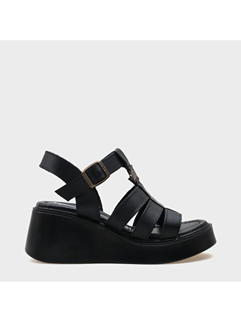 Capone Outfitters Sofia Dolgu Topuklu Hakiki Deri Bantlı Konfor Kadın Sandalet - S000448878-19351