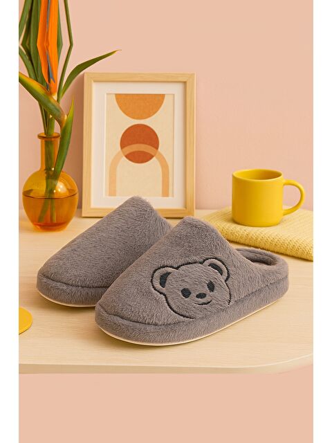 MODAFRATO FLUFFY Ayıcık Desenli Kadın Ev Terliği Kışlık Yünlü Terlik Ses Yapmayan İçi Yünlü Günlük Rahat Terli - S000482394-37430