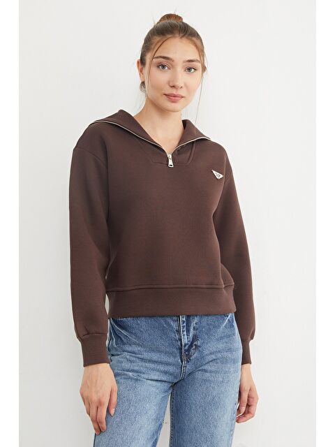 Fullamoda 3 İplik Üçgen Metal Armalı Sweatshirt - S000436915-19413