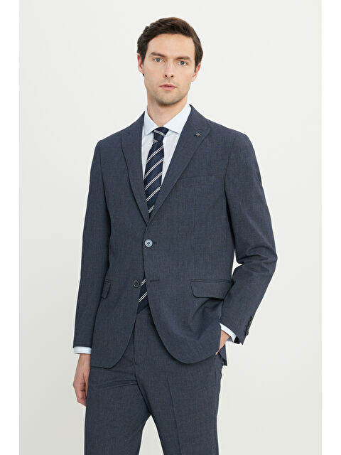 Altınyıldız Classics Erkek Lacivert Slim Fit Dar Kesim Kırlangıç Yaka Çizgili Gofre Desenli Kapak Cepli Takım Elbise - S000523480-21164