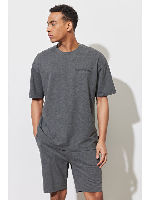 AC&Co / Altınyıldız Classics Erkek Antrasit-Melanj Oversize Bol Kesim Bisiklet Yaka Pamuklu Baskılı Tişört - S000512512-29666