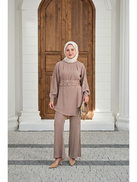 Locco Moda Kadın Gold Çıtçıt Kemerli Pantolonlu Takım Taş