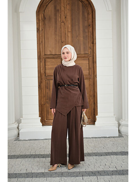 Locco Moda Kadın Yandan Dikişli Parça Detay Pantolonlu Takım Kahverengi