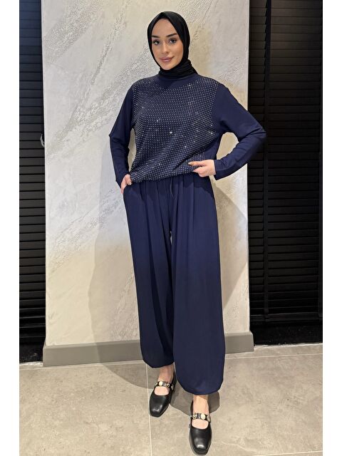 Julude Taş İşlemeli Bisiklet Yaka Tunik Pantolon Tesettür İkili Takım - S000374903-21164