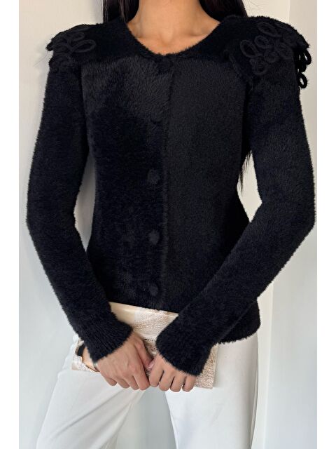 Gülseli Kadın Yaka Detaylı Yumoş İplik Triko Ceket - S000470111-19351