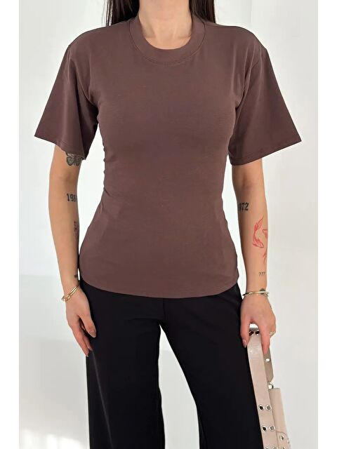 carla10 Bağlama Detaylı Kısa Kollu Tişört Kahverengi