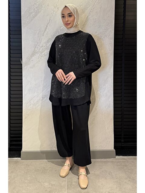 Julude Taş İşlemeli Bisiklet Yaka Tunik Pantolon Tesettür İkili Takım - S000374903-19351